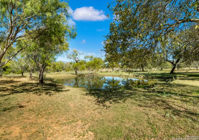 4th image of 719 County Road 653, Devine, TX 78016 | MLS# 1924808