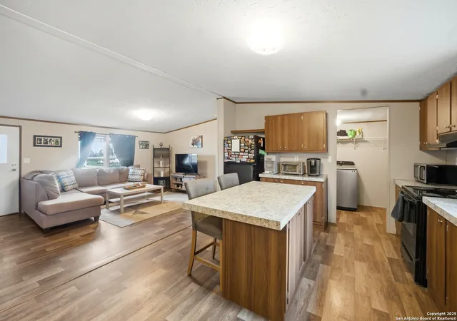 Photo 4 of Manufactured home for sale at 7467 Old Campbellton, San Antonio, TX 78264 | MLS# 1924842 | Listing updated on 2025-12-05