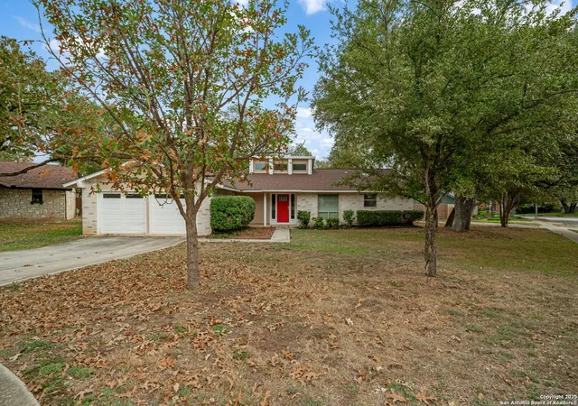 3rd image of 210 Sandhill, Universal City, TX 78148 | MLS# 1924852