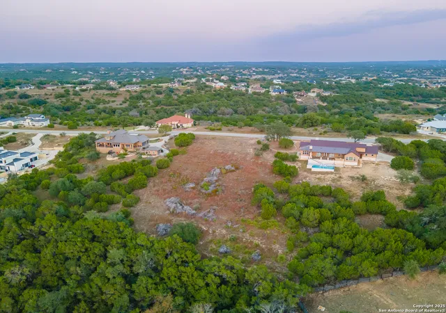 4th image of 972 Mystic Pkwy, Spring Branch, TX 78070 | MLS# 1924909