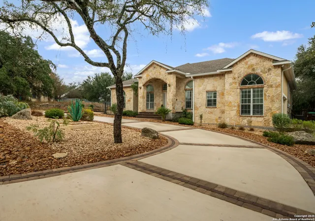 Photo 3 of Sale Pending at 9918 Scenic View, San Antonio, TX 78255 | MLS# 1924936 | Listing updated on 2026-01-29