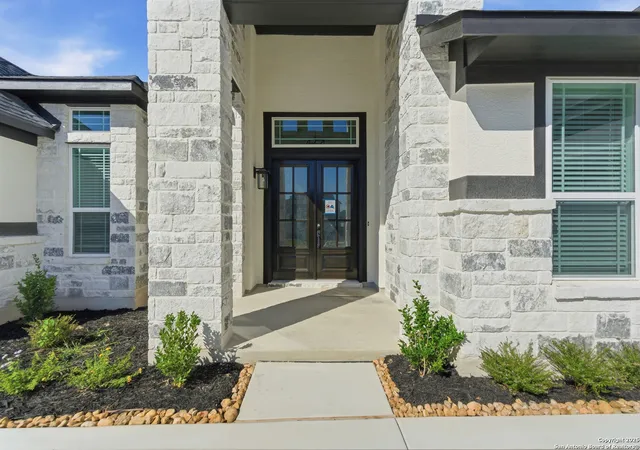 Photo 4 of Sale Pending at 539 Caliban, Cibolo, TX 78108 | MLS# 1924958 | Listing updated on 2026-03-23
