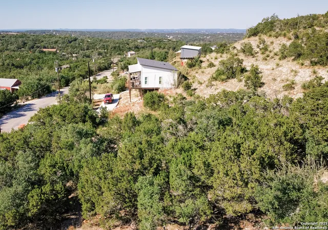 Photo 2 of Land for sale at 354 Ledgeview Dr, Canyon Lake, TX 78133 | MLS# 1924978 | Listing updated on 2025-12-06