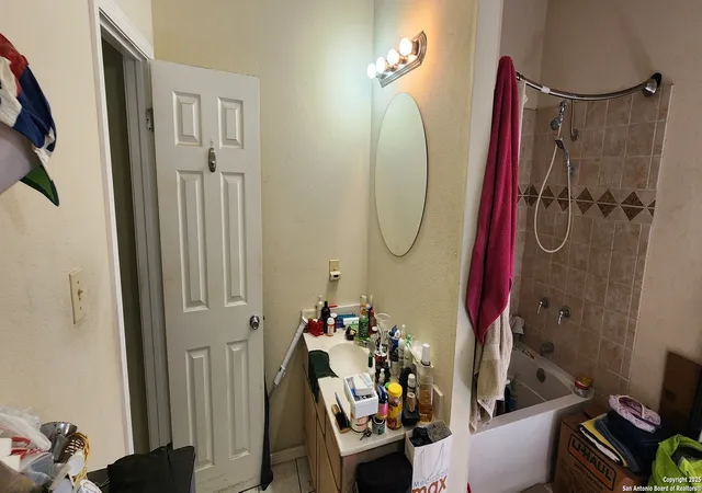Photo 3 of Single family home for sale at 7719 Linkside, San Antonio, TX 78240 | MLS# 1925050 | Listing updated on 2026-02-02