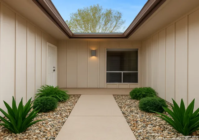 Photo 2 of Sale Pending at 538 Shin Oak, Live Oak, TX 78233 | MLS# 1925074 | Listing updated on 2026-03-31
