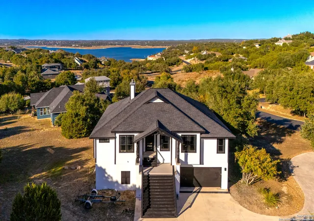 2nd image of 141 Oak Shores, Canyon Lake, TX 78133 | MLS# 1925162