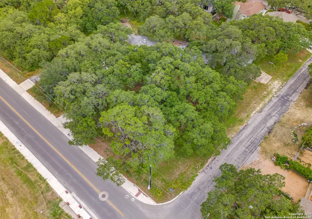 Photo 3 of Single family home for sale at 11807 Orsinger Lane, San Antonio, TX 78230 | MLS# 1925240 | Listing updated on 2025-12-29