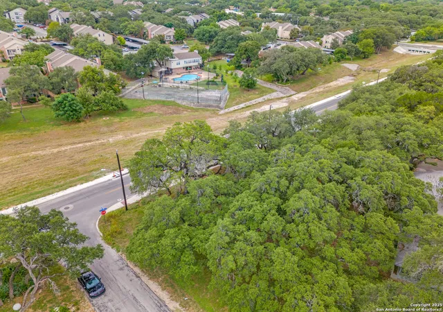 Photo 4 of Single family home for sale at 11807 Orsinger Lane, San Antonio, TX 78230 | MLS# 1925240 | Listing updated on 2025-12-29