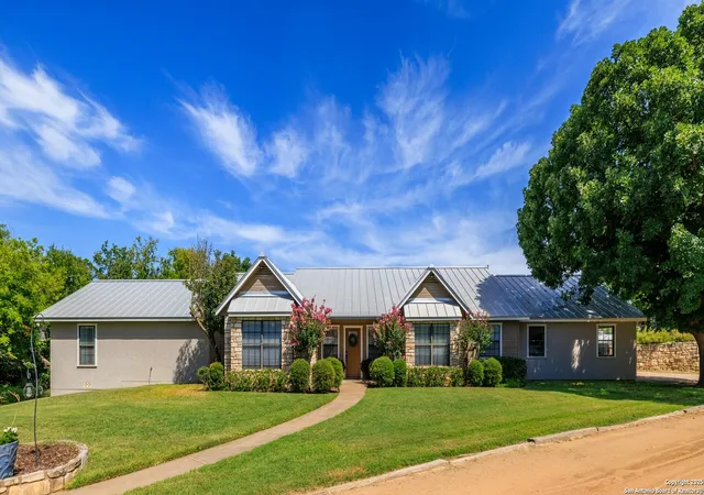 Homes for sale in Fredericksburg, TX | 3936 S State Hwy 16, Fredericksburg, TX 78624 | MLS# 1925270
