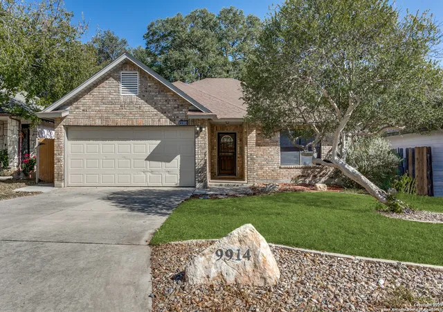 Photo 1 of Sale Pending at 9914 Sandbrook Hl, San Antonio, TX 78254 | MLS# 1925272 | Listing updated on 2025-12-11