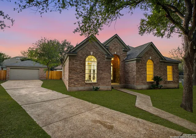 Photo 3 of Sale Pending at 13319 Overglen, San Antonio, TX 78231 | MLS# 1925294 | Listing updated on 2025-12-23