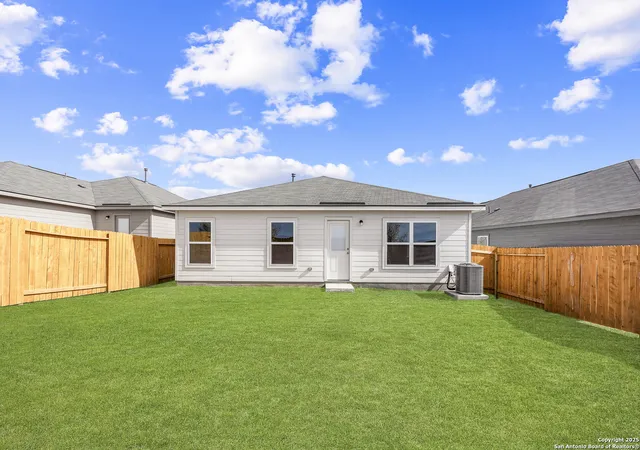 Photo 3 of Single family home for sale at 15215 Roebuck Canyon, Von Ormy, TX 78073 | MLS# 1925298 | Listing updated on 2025-12-07