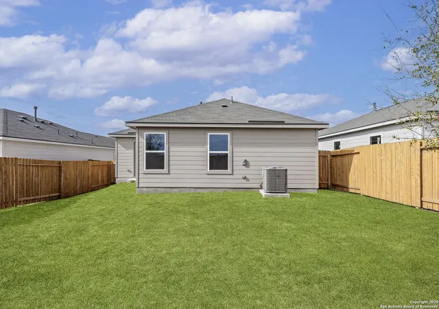 Photo 3 of Single family home for sale at 4343 Rocky Neck Cove, Von Ormy, TX 78073 | MLS# 1925302 | Listing updated on 2026-02-21
