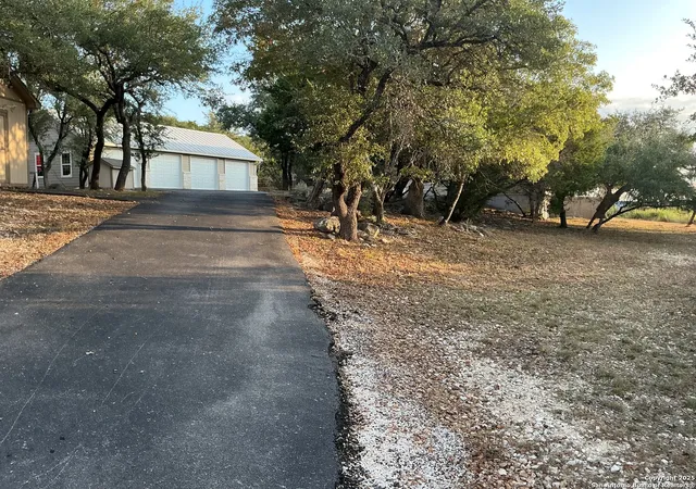 Photo 3 of Single family home for sale at 1524 Freshwater, Bulverde, TX 78163 | MLS# 1925323 | Listing updated on 2026-09-23