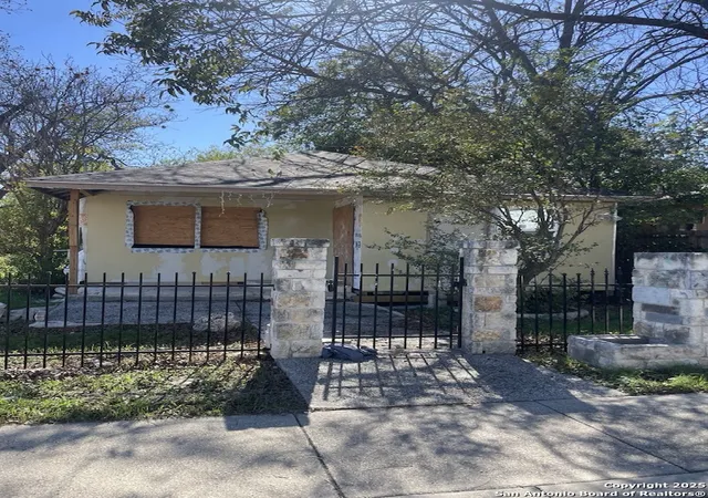 1st image of 822 Potomac, San Antonio, TX 78202 | MLS# 1925328