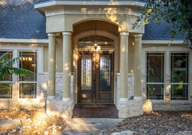 3rd image of 22210 Via Posada, San Antonio, TX 78266 | MLS# 1925329