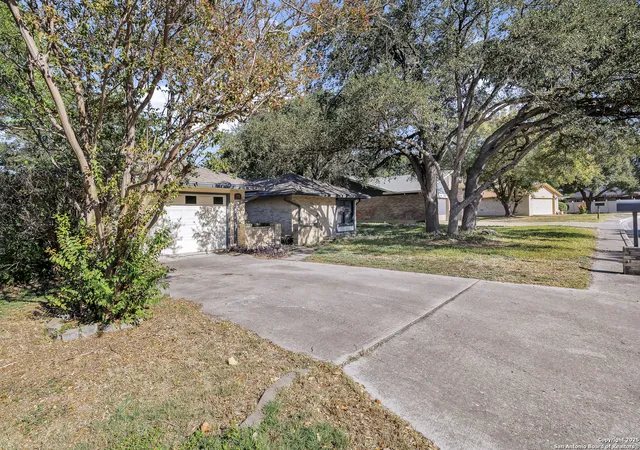 4th image of 10243 Grand Meadow, San Antonio, TX 78239 | MLS# 1925350