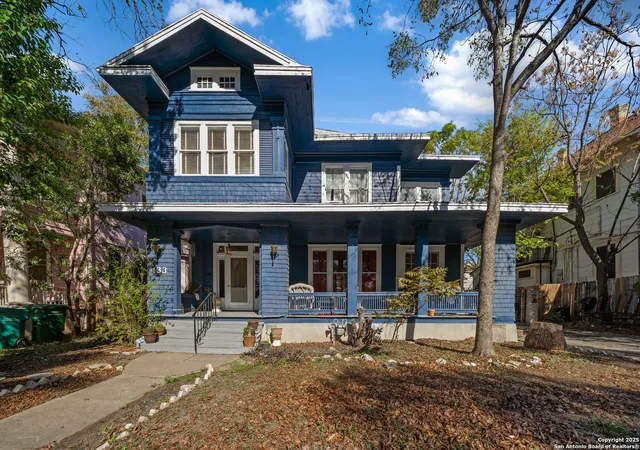 1st image of 433 W Woodlawn Ave, San Antonio, TX 78212 | MLS# 1925353