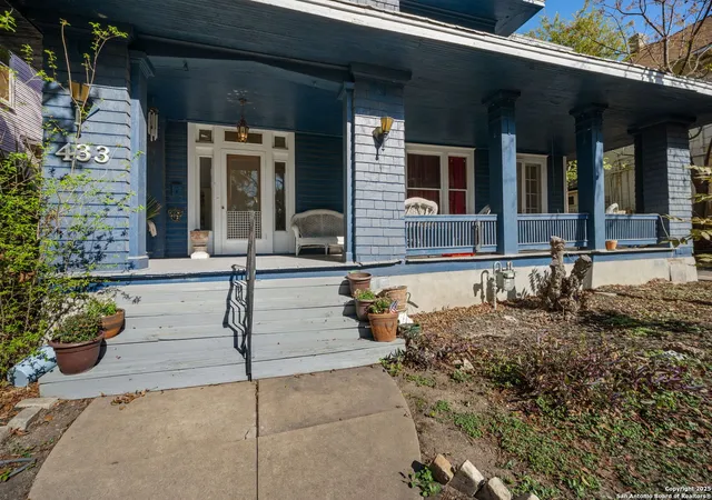 4th image of 433 W Woodlawn Ave, San Antonio, TX 78212 | MLS# 1925353