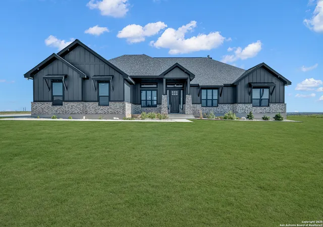 1st image of 111 Sunset Dr, Cibolo, TX 78108 | MLS# 1925397