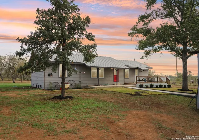 1st image of 5054/5080 Odaniel, Seguin, TX 78155 | MLS# 1925488