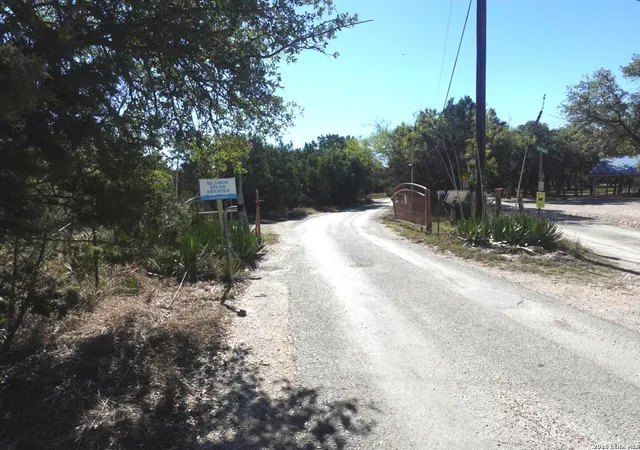 2nd image of 110 Estates, Wimberley, TX 78676 | MLS# 1925516