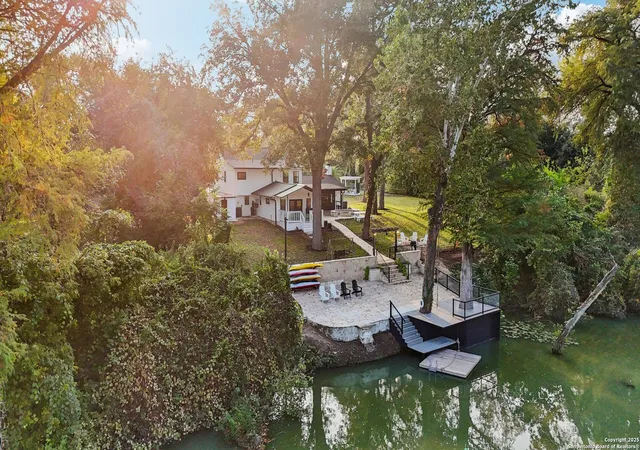 Photo 2 of Single family home for sale at 198 Guadalupe River, Seguin, TX 78155 | MLS# 1925571 | Listing updated on 2026-08-31