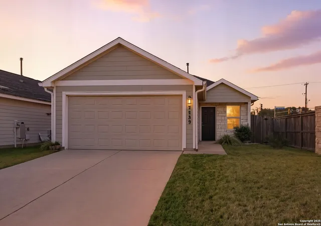 2nd image of 7259 Rosada Way, San Antonio, TX 78218 | MLS# 1925602
