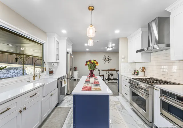 Photo 2 of Sale Pending at 7339 Shady Holw, San Antonio, TX 78255 | MLS# 1925629 | Listing updated on 2026-03-31