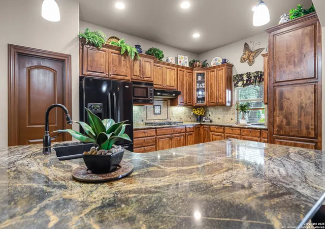 3rd image of 2581 Otter, New Braunfels, TX 78132 | MLS# 1925662