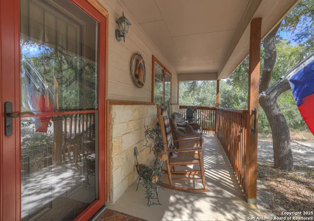 Photo 3 of Sale Pending at 911 Heritage, Canyon Lake, TX 78133 | MLS# 1925677 | Listing updated on 2026-09-17