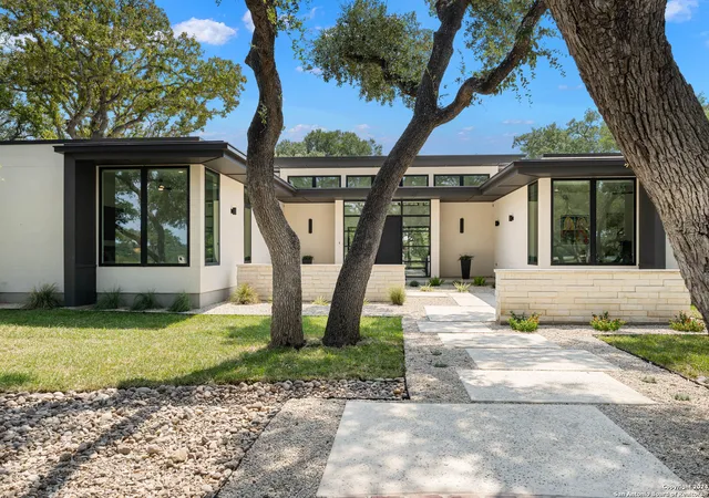 1st image of 210 Cliffside, Shavano Park, TX 78231 | MLS# 1925707