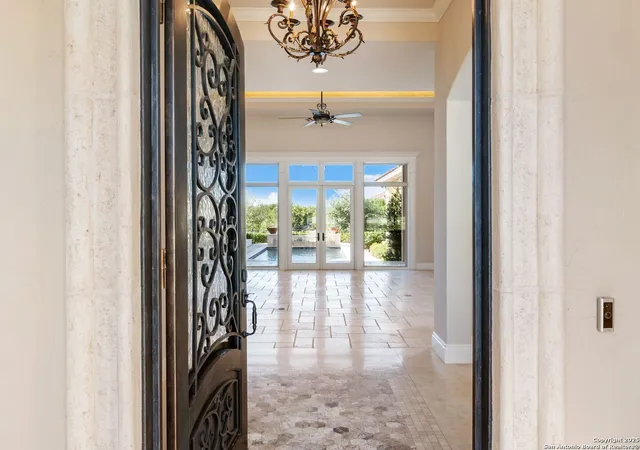 5th image of 211 Wellesley Landing, San Antonio, TX 78231 | MLS# 1925798