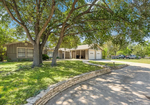 2nd image of 122 Brees, San Antonio, TX 78209 | MLS# 1925847