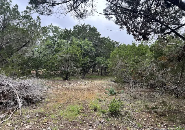 Photo 4 of Land for sale at 512 Lasso, Canyon Lake, TX 78133 | MLS# 1925850 | Listing updated on 2026-07-17