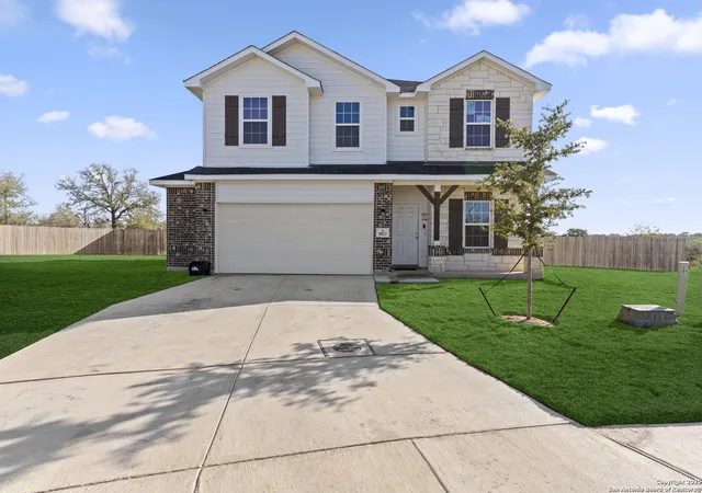 Photo 3 of Single family home for sale at 8823 Catnip Pass, Elmendorf, TX 78112 | MLS# 1925852 | Listing updated on 2026-05-18