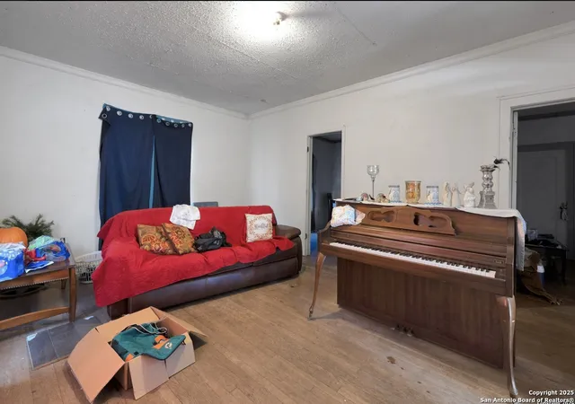 5th image of 2031 W Kings, San Antonio, TX 78201 | MLS# 1925875
