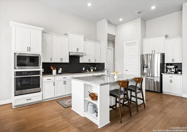 5th image of 273 Toucan Dr, Spring Branch, TX 78070 | MLS# 1925930