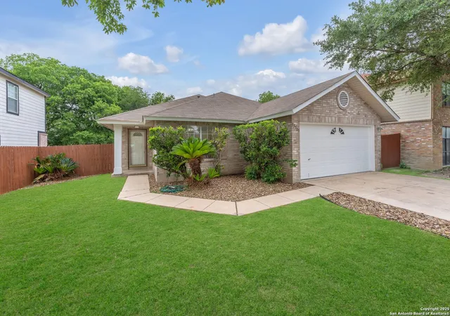 Photo 1 of Sale Pending at 15515 Spring Smt, San Antonio, TX 78247 | MLS# 1925944 | Listing updated on 2025-12-31