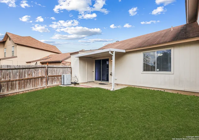 Homes for sale in San Antonio, TX | 10254 Dover Rdg #806, San Antonio, TX 78250 | MLS# 1925961