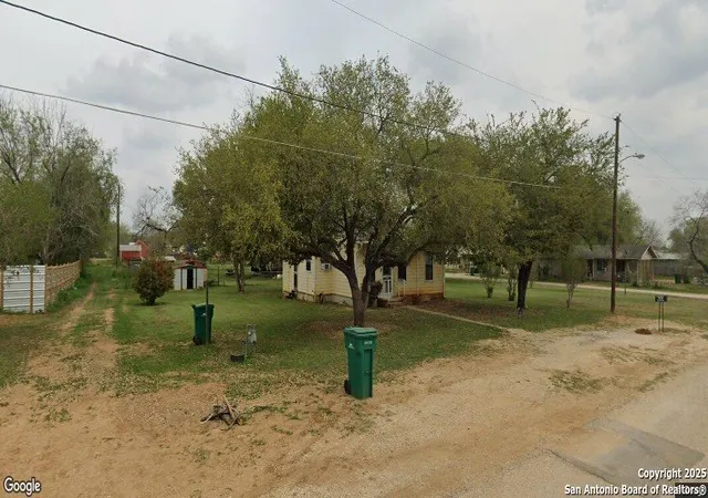 Photo 3 of Sale Pending at 303 Campbell, Jourdanton, TX 78026 | MLS# 1926005 | Listing updated on 2025-12-02