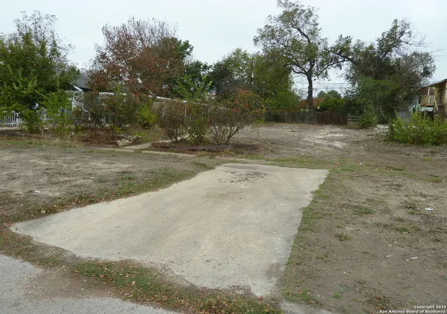 1st image of 615 W Mulberry, San Antonio, TX 78212 | MLS# 1926080