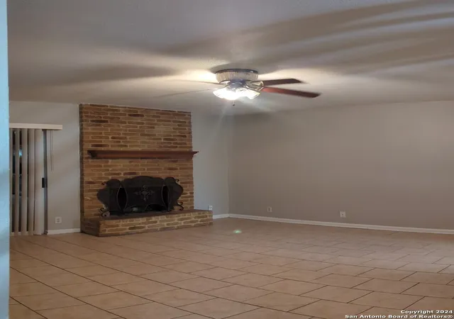 Photo 4 of Single family home for sale at 5758 Spring Moon, San Antonio, TX 78247 | MLS# 1926108 | Listing updated on 2026-01-17