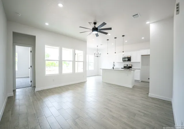 Photo 1 of Sale Pending at 16720 Llano Estacado, Atascosa, TX 78002 | MLS# 1926119 | Listing updated on 2026-01-01