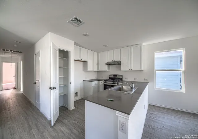 Photo 4 of Single family home for sale at 14330 Llama Pl, San Antonio, TX 78252 | MLS# 1926123 | Listing updated on 2026-04-28