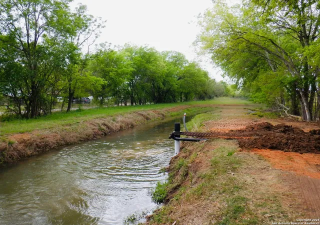 5th image of 304 County Road 6611 Tract #3, Devine, TX 78016 | MLS# 1926127