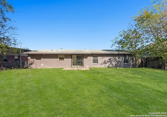 14th image of 7702 Cartwheel Ln, San Antonio, TX 78227 | MLS# 1926181