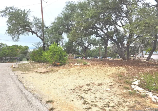 Photo 2 of Land for sale at 712 La Cresta, Canyon Lake, TX 78133 | MLS# 1926243 | Listing updated on 2026-02-24