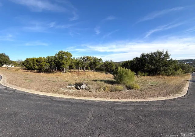 Photo 4 of Land for sale at Tbd Terra Vista Ct, Canyon Lake, TX 78133 | MLS# 1926263 | Listing updated on 2026-07-05