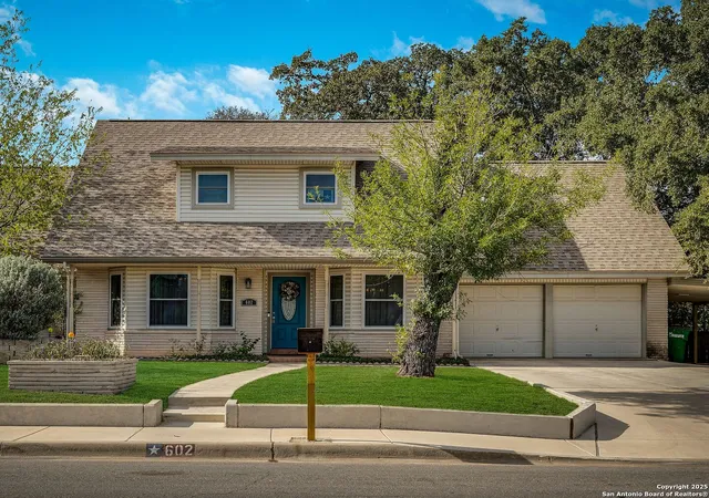 Photo 2 of Single family home for sale at 602 Patricia Dr, San Antonio, TX 78216 | MLS# 1926282 | Listing updated on 2026-04-08